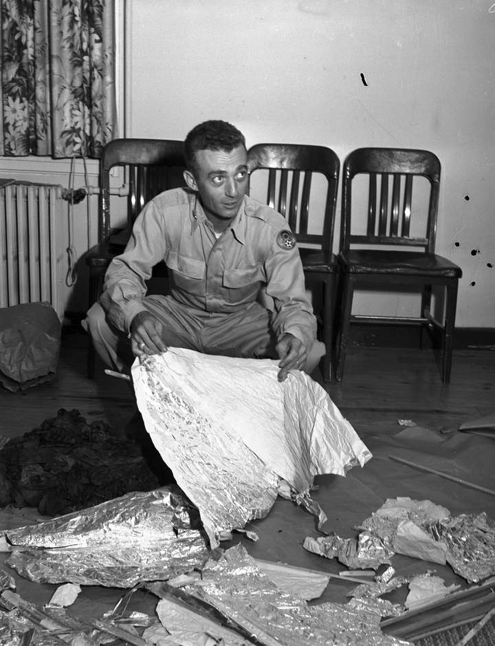 Maj. Jesse Marcel with debris, Fort Worth, 8 July 1947 (Fort Worth Star-Telegram)